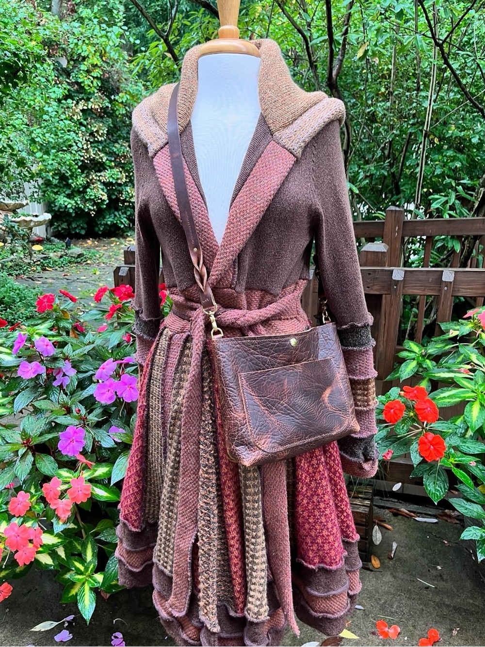 Enlightened Platypus Paris in the Fall Dream Coat Size Medium - Picture 3 of 16